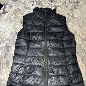 Eddie Bauer Women's Black Puffer Vest